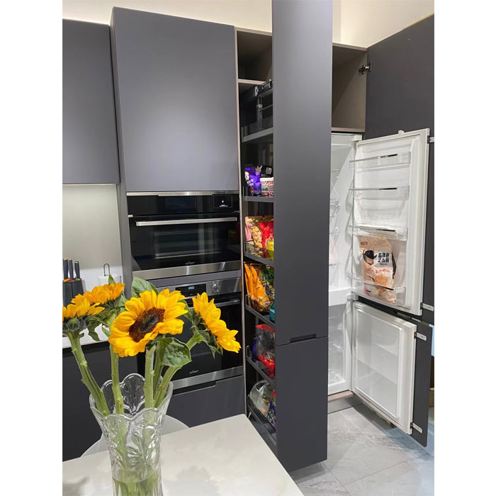 Perché i mobili da cucina laccati dal design moderno stanno trasformando gli interni contemporanei?